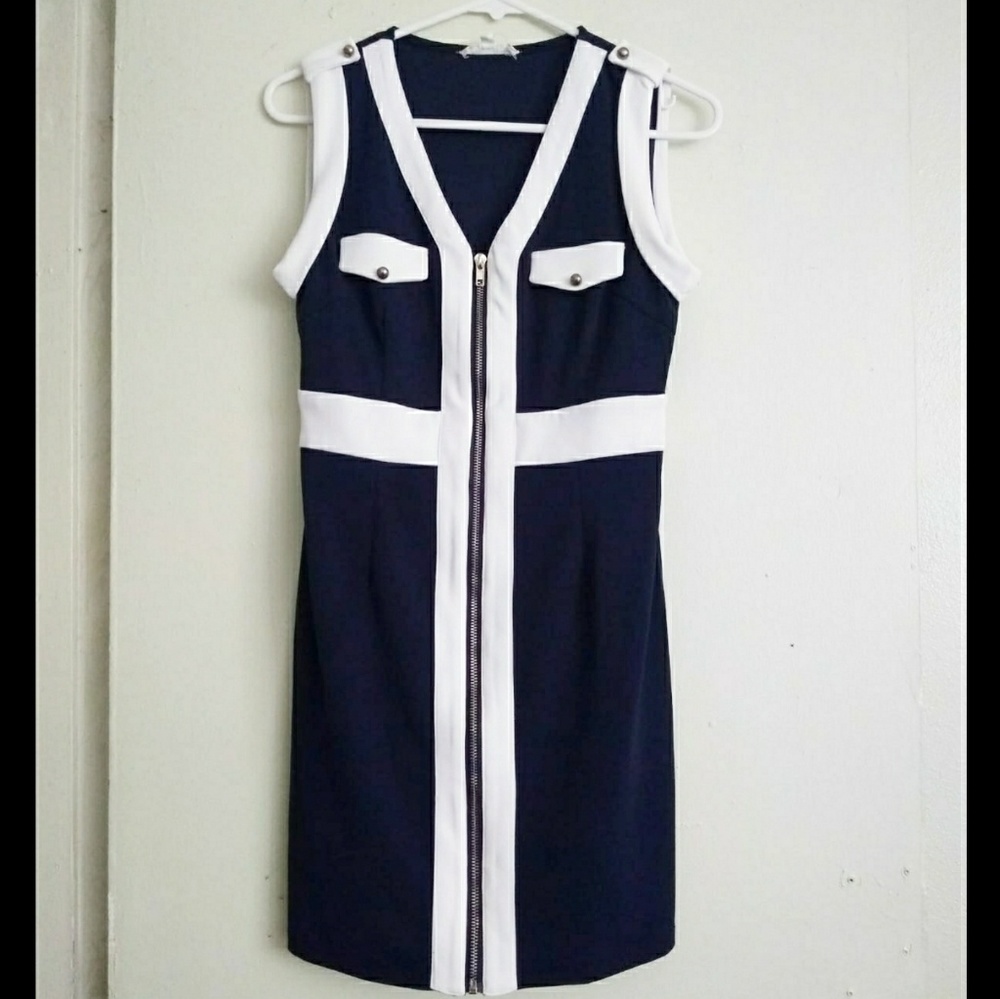 Navy Blue/White Short Dress